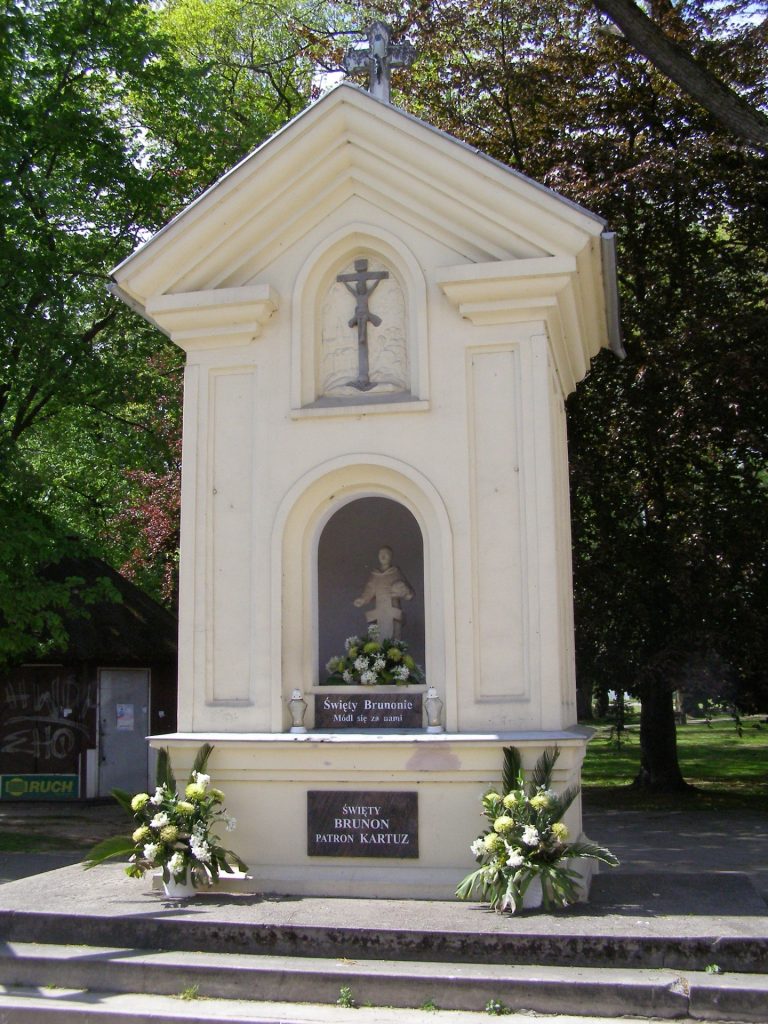 Kapliczka św. Brunona w Kartuzach Źródło: Wikimedia.org Autor: Andrzej Otrębski