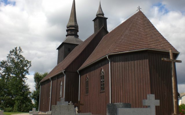 Borzyszkowy. Drewniany kościół z XVIII wieku